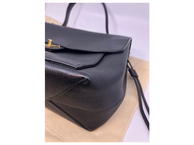 Borsa Louis Vuitton Lock Me PM Nero - vista 8