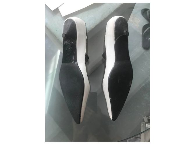 Dragovan Openwork Pumps aus schwarzem Leder - Ansicht 3