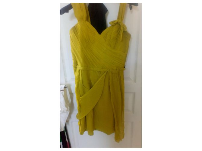 Robe en soie Vera Wang couleur chartreuse Jaune - vue 5