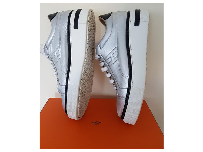 Hermès Hermes Polo argento Bianco - vista 3