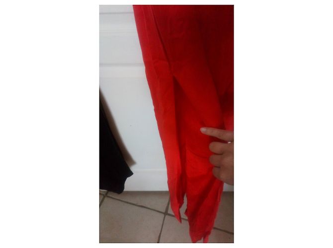 Autre Marque Marlene Birger Kleid aus Seide Rot mit Schlitz Größe S - Ansicht 4