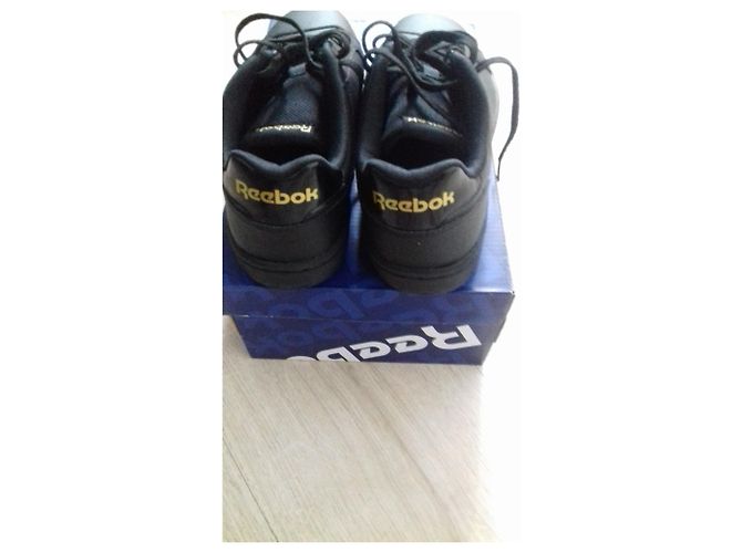 Sneakers Reebok in pelle blu scuro - vista 2
