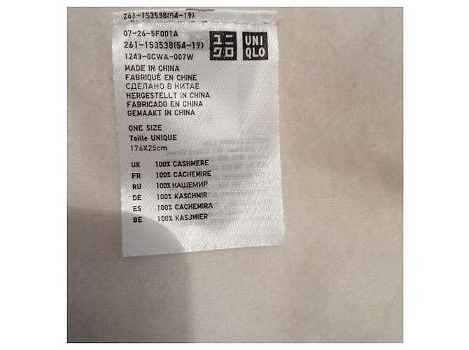 Uniqlo Bufandas - vista 3