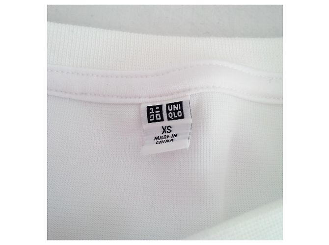 Uniqlo Tops - vista 4