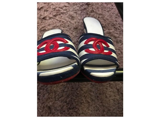 Sandali Chanel Cruise Bianchi Blu Navy in Tessuto 37 Bianco - vista 5