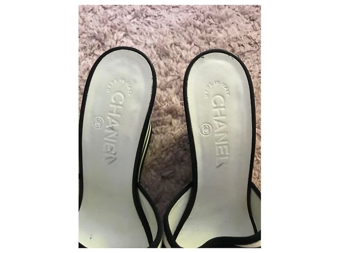 Sandali Chanel Cruise Neri Bianchi in Tessuto Taglia 38 Nero Bianco - vista 2