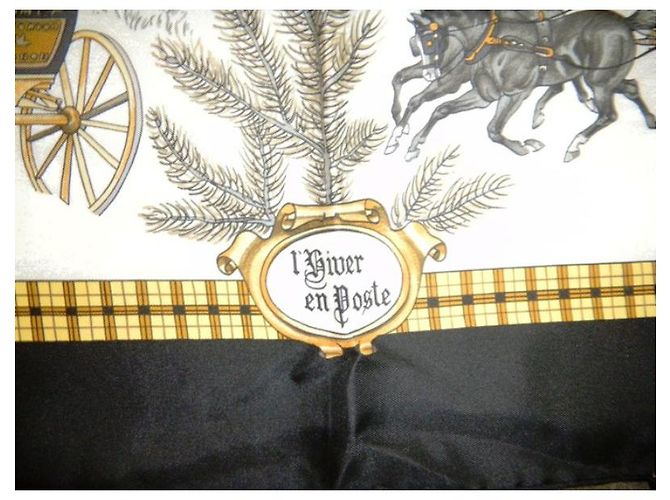 Hermès Inverno no Post Preto - vista 3
