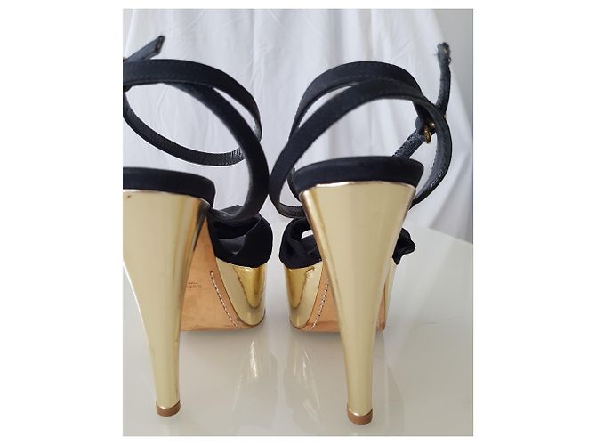 Giambattista Valli Tacchi a zeppa con tacchi a spillo. Nero D'oro - vista 3