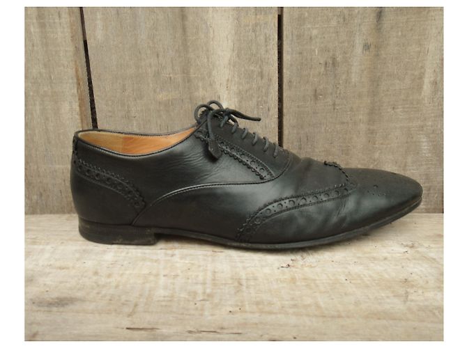 Scarpe richelieu Gucci in pelle nera Nero - vista 3