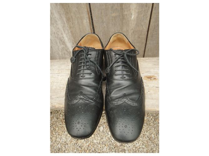 Scarpe richelieu Gucci in pelle nera Nero - vista 5