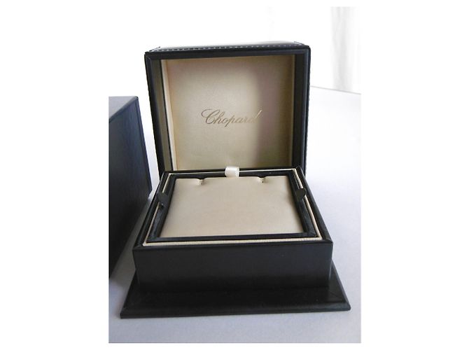 Boîte à boucles Chopard, boîte intérieure et boîte extérieure - vue 7
