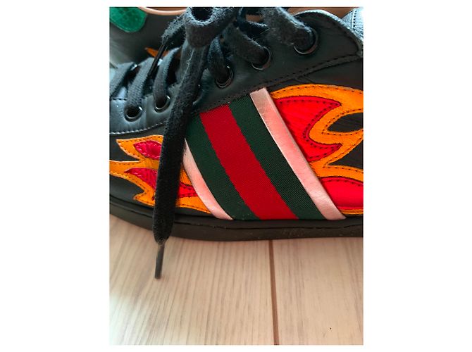 Sneakers Gucci Ace Flames in pelle nera e rossa Nero Rosso - vista 5