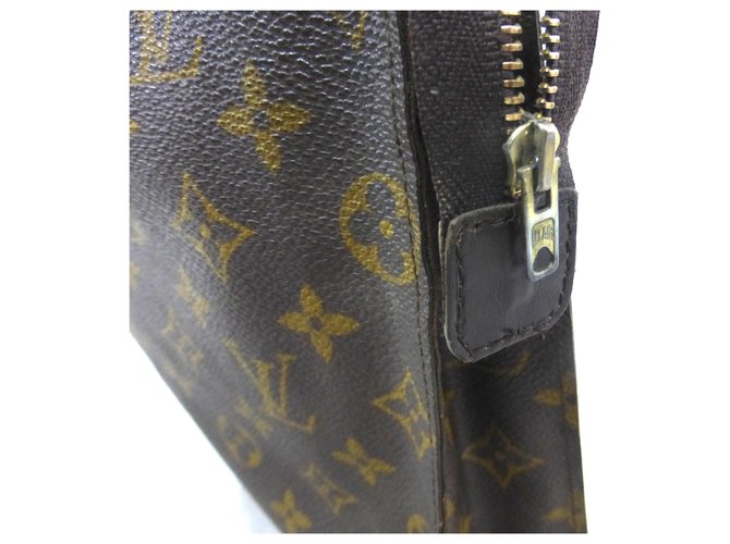Louis Vuitton TASCA WC 26 monogramma Marrone - vista 20