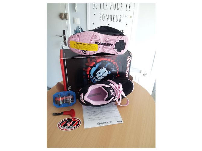 Autre Marque HEELYS A ROULETTES - view 3