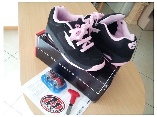 Autre Marque HEELYS A ROULETTES - view 5