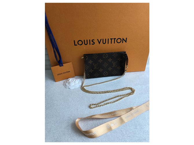 Louis Vuitton Pochette Marrone - vista 2