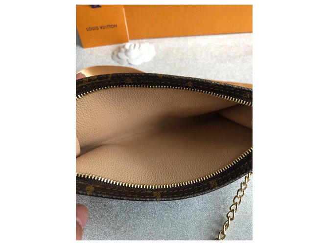 Louis Vuitton Pochette Marrone - vista 4