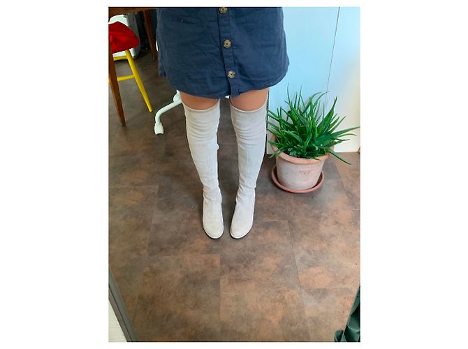 Botas de Muslo Stuart Weitzman Beige Rosa de Gamuza - vista 5