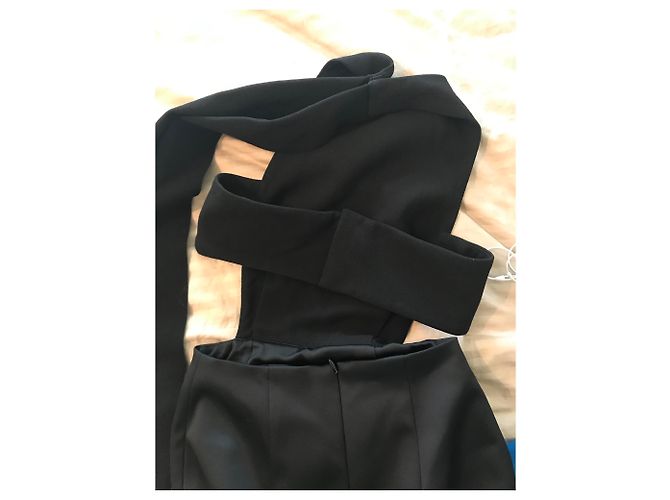 Solace London Schwarzes Abendkleid mit Cut-outs und Schlitz - Ansicht 6