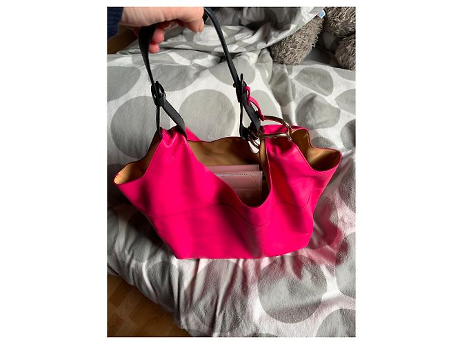Delvaux givry con me color lampone MM Fuschia - vista 2