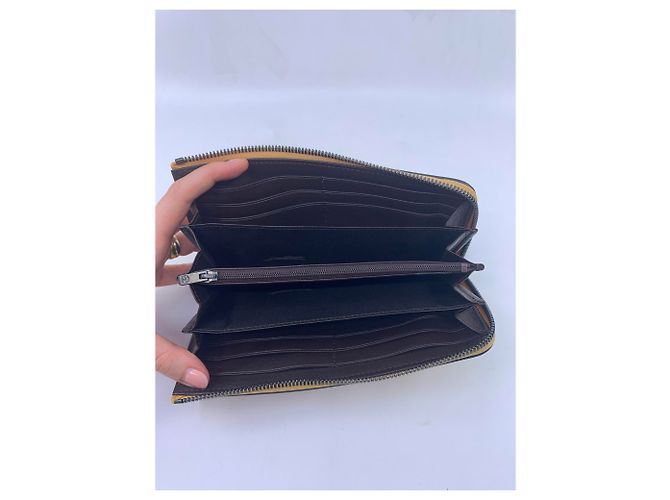 Longchamp Wallet 3D - view 8