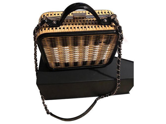 Vanity Bolso de tocador Chanel Beige de Ratán - vista 2