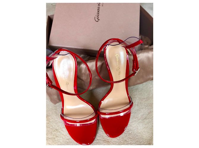 Gianvito Rossi G string vernice Tabasco Red - vista 8