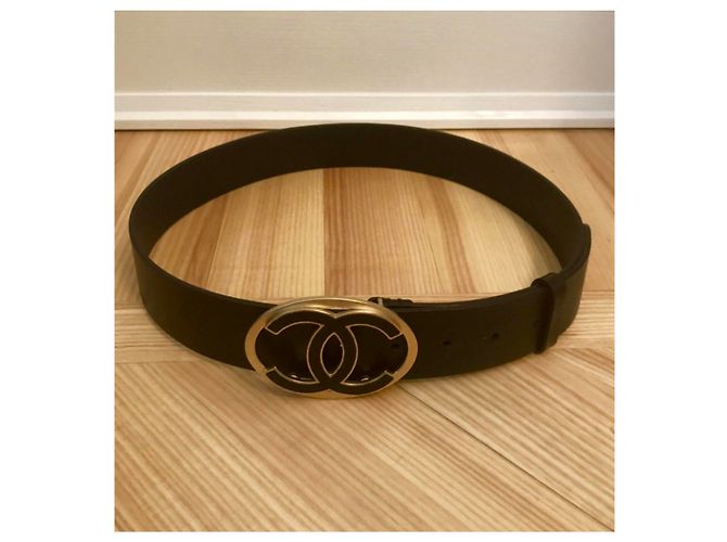 Chanel Logo Belt Negro - vista 2