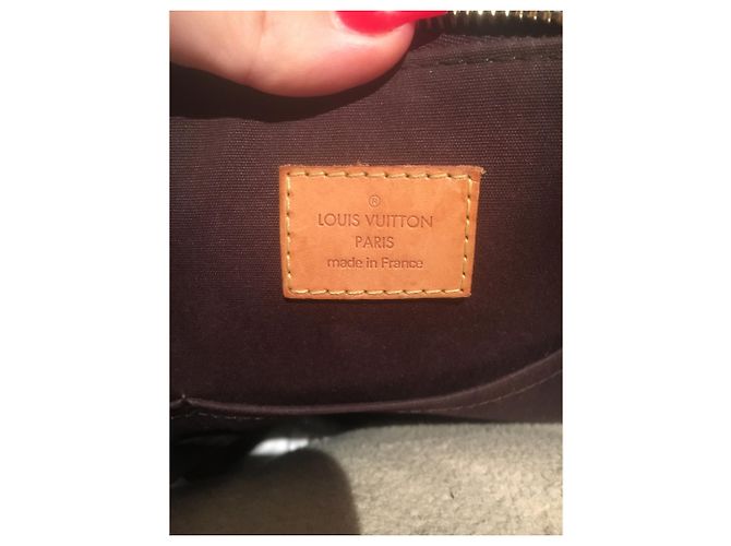 Borsa Louis Vuitton Bellevue GM Bordò - vista 7