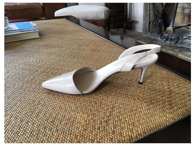 Les Petites Pumps aus Leder Eggshell Aus weiß - Ansicht 2