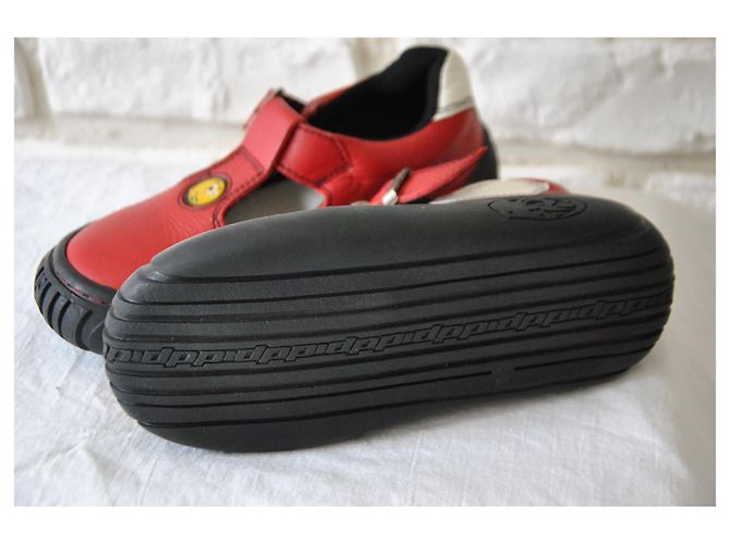 Autre Marque Sandales babies cuir rouge DDP Point 31 - vue 3