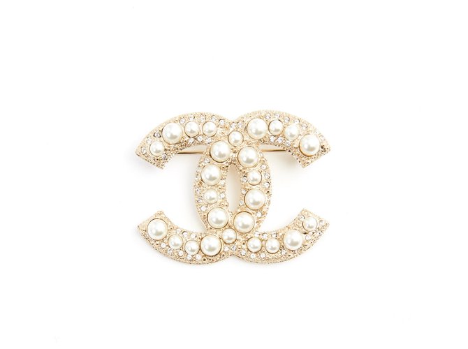 Chanel LARGE CC DIAMONDS AND PEARLS Golden Metal ref.139414 - Joli Closet