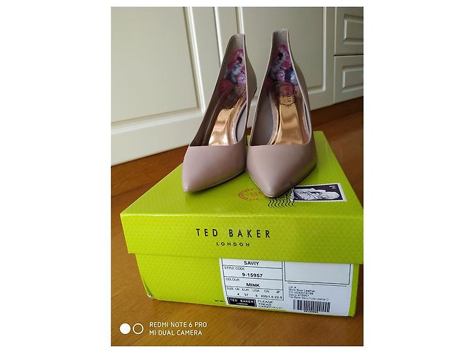 Ted Baker Saviy 9-15957 Nerz (Nude Pink) Pumps aus Lackleder Beige - Ansicht 3