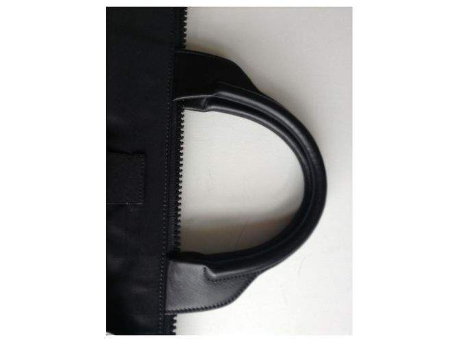CHRISTOPHER KANE COURO E CAPACETE DE NYLON - vista 35