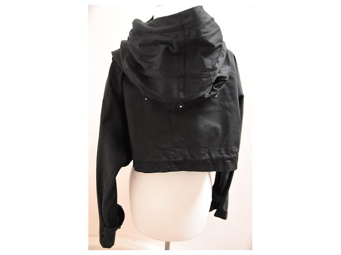 Nuova giacca nera Gestuz con cappuccio pieghevole. XS / S Nero - vista 4