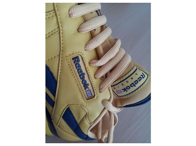 Reebok MODELE MIXTE (EDITION LIMITEE) - vue 2