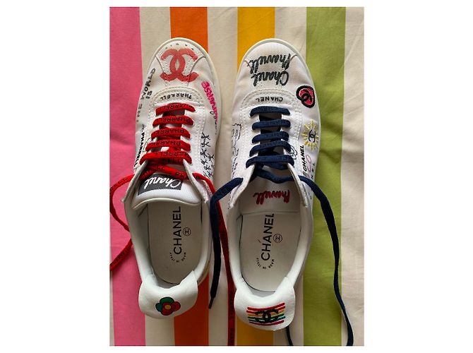 CHANEL PHARRELL Turnschuhe Grafiti Sammlung Kapselversion verwendet Weiß - Ansicht 5