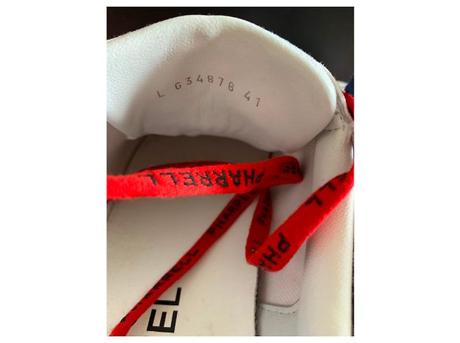 CHANEL PHARRELL Turnschuhe Grafiti Sammlung Kapselversion verwendet Weiß - Ansicht 9