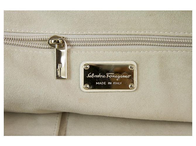 Salvatore Ferragamo Ecru Schlangenleder Python Übergroße De Manta Clutch Bag - Ansicht 6