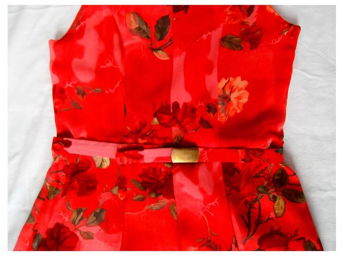 Zapa Kleid, rot mit Blumenmuster - Ansicht 3