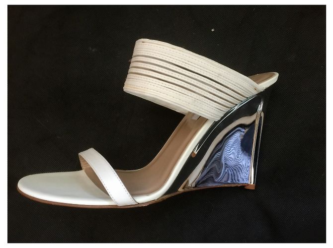 Diane Von Furstenberg Sandali con zeppa DvF Valencia - vista 5