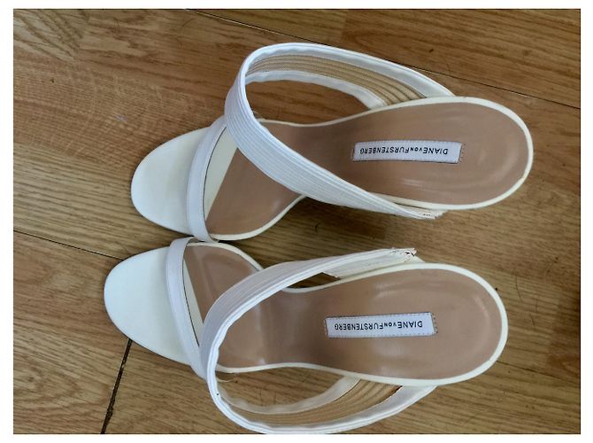 Diane Von Furstenberg Sandali con zeppa DvF Valencia - vista 6