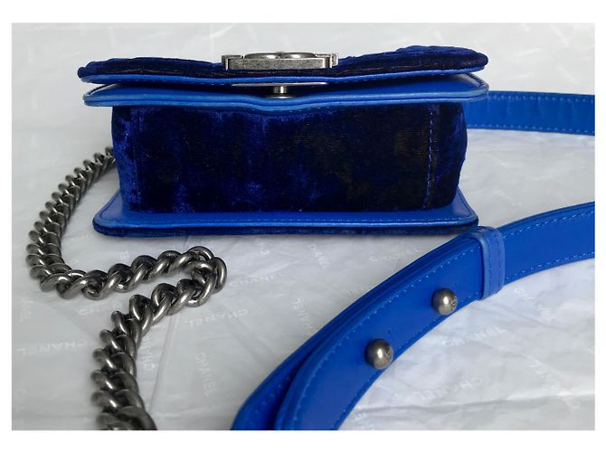 Chanel Boy Mini Velvet con scatola Blu Blu scuro - vista 12