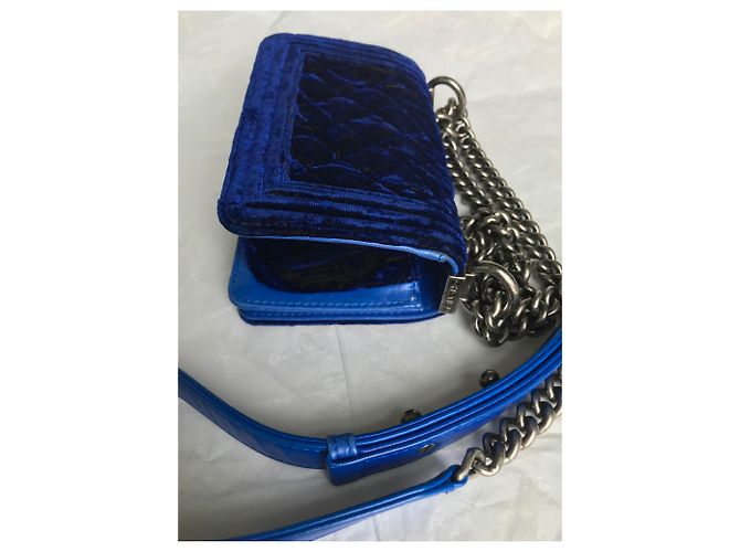 Chanel Boy Mini Velvet con scatola Blu Blu scuro - vista 15
