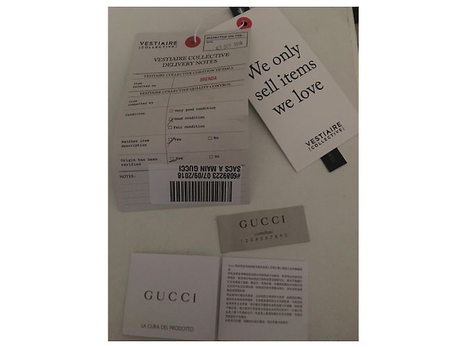 Borsa a mano Gucci Marmont in velluto nero - vista 7