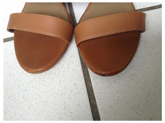 Hermès Kelly Sandalen Karamell - Ansicht 3