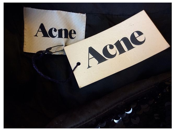 Acne Schwarzes Viscose Kleid mit Paillettenumhang - Ansicht 5