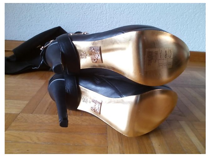 Anna Dello Russo pour H & M ANNA DELLO RUSSO per H&M Botas altas de cuero negro - vista 7