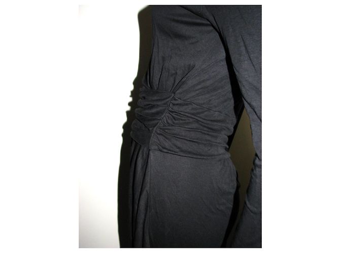 Marc Cain Vestido negro con drapeado - vista 6