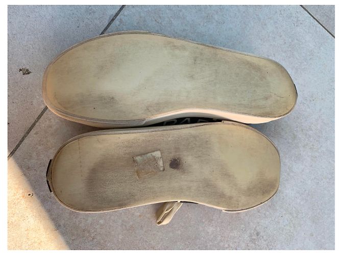 Chanel Scarpe da ginnastica Nero Beige - vista 4